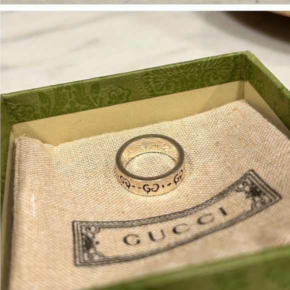 Gucci Ster Silver Ghost Ring size 6 never used - Picture 1 of 6